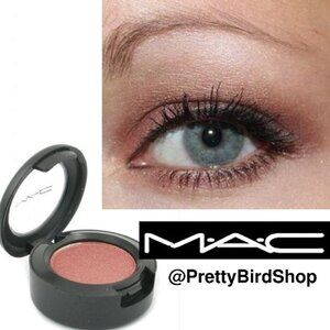 MAC EXPENSIVE PINK eye shadow Veluxe Pearl NWOB last one!